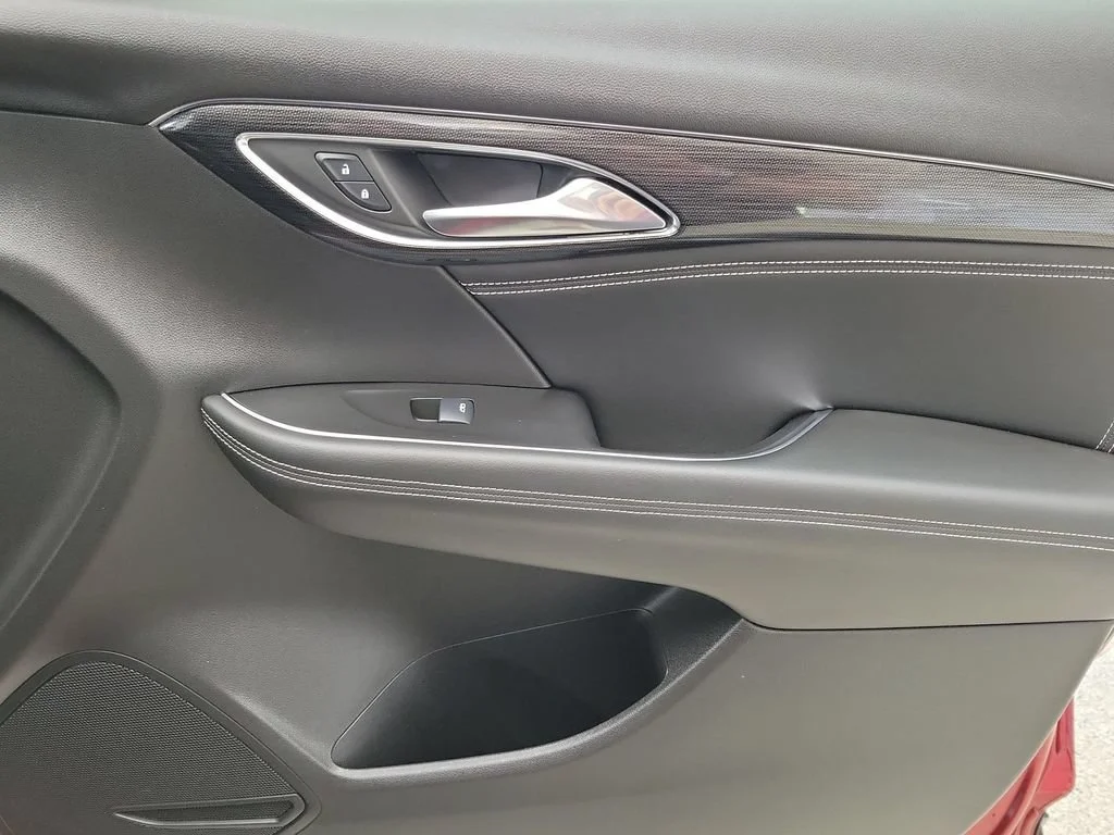 2023 Buick Envision Essence - Photo 24