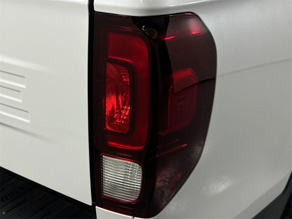 New 2026 Platinum White Pearl Honda RTL image 11