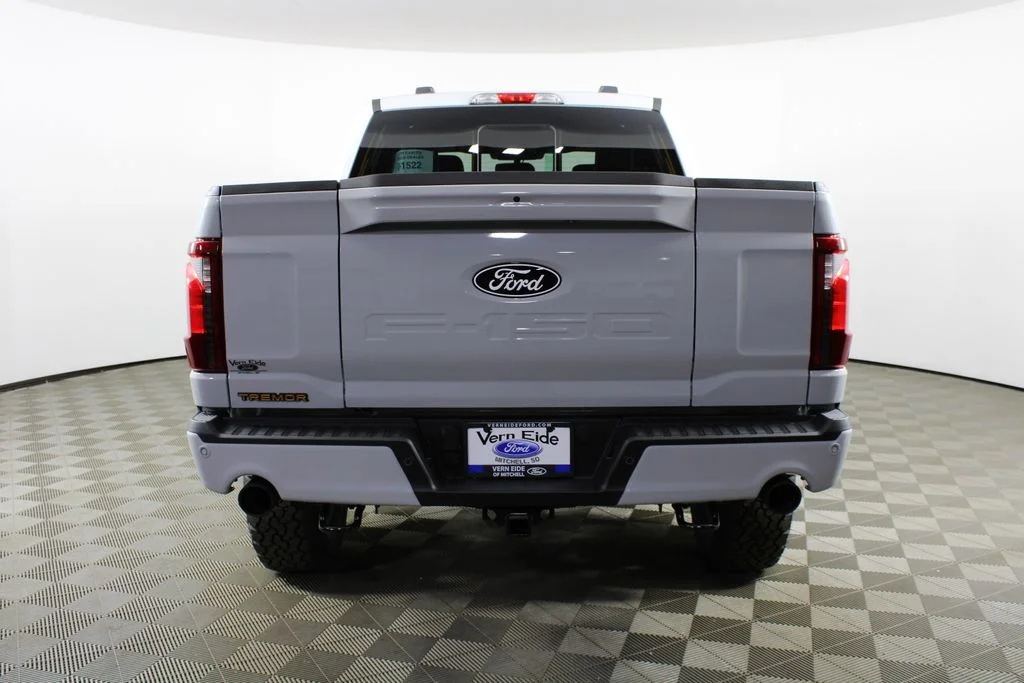 New 2026 White Ford Tremor image 6