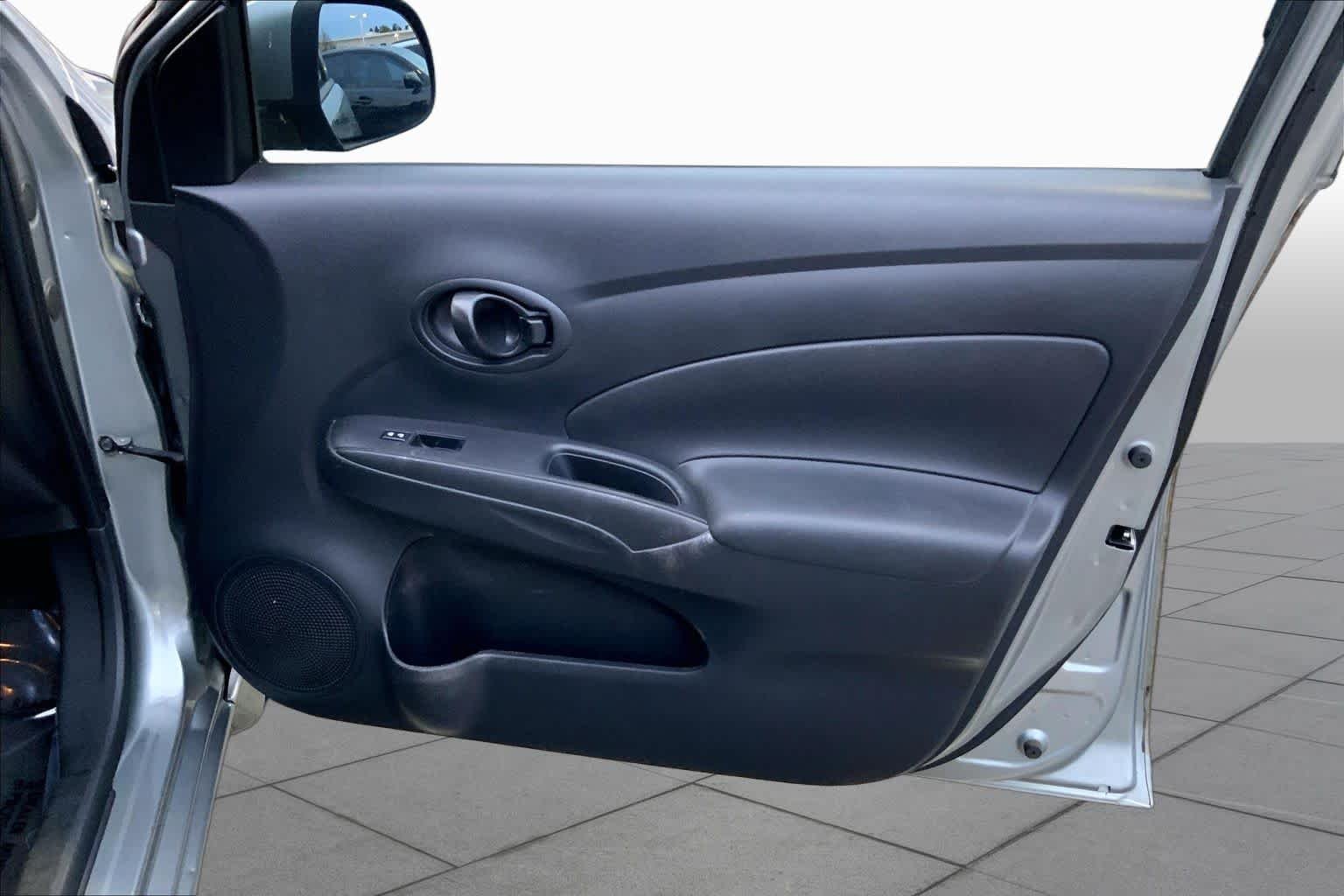 Used 2012 Magnetic Gray Metallic Nissan SV image 21