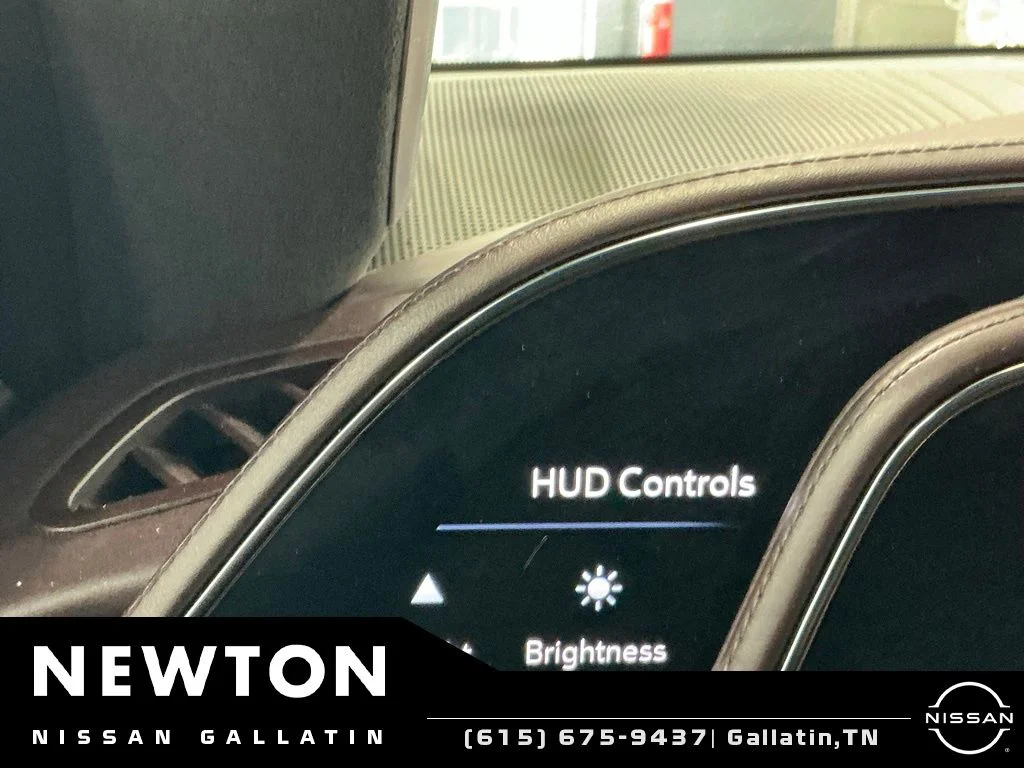 Used 2021 Crystal White Tricoat Cadillac Sport Platinum image 70