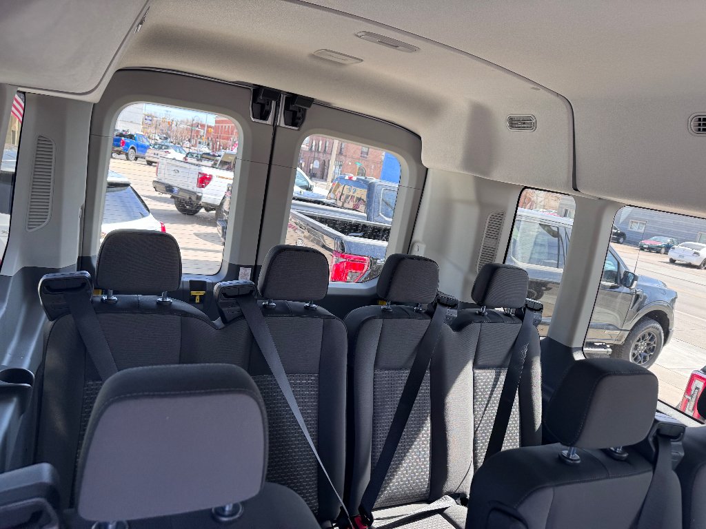 Used 2025 OXFORD WHITE Ford XLT image 12