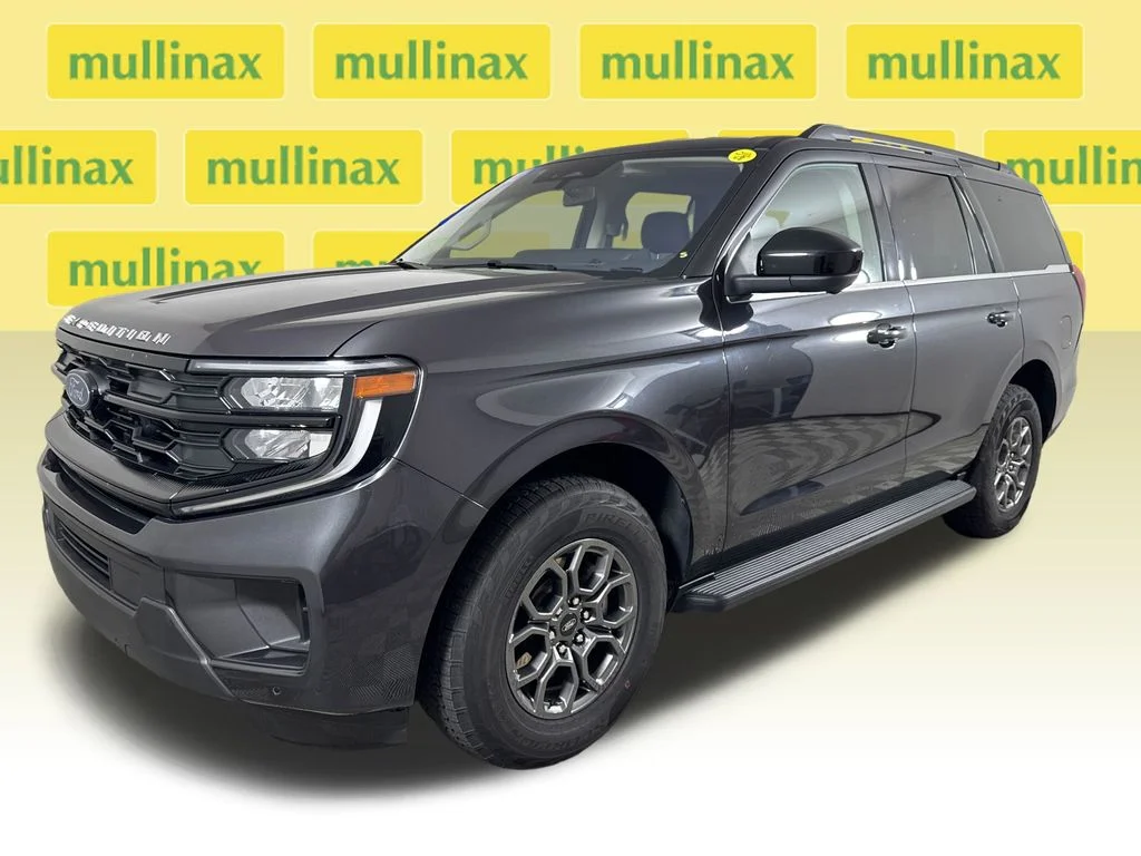 Certified Used 2025 Gray Ford Active image 16