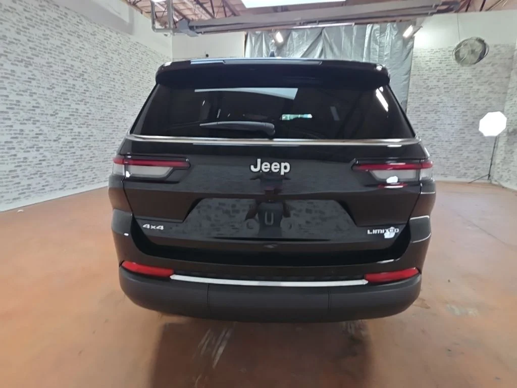 Used 2024 Black Jeep Limited image 5