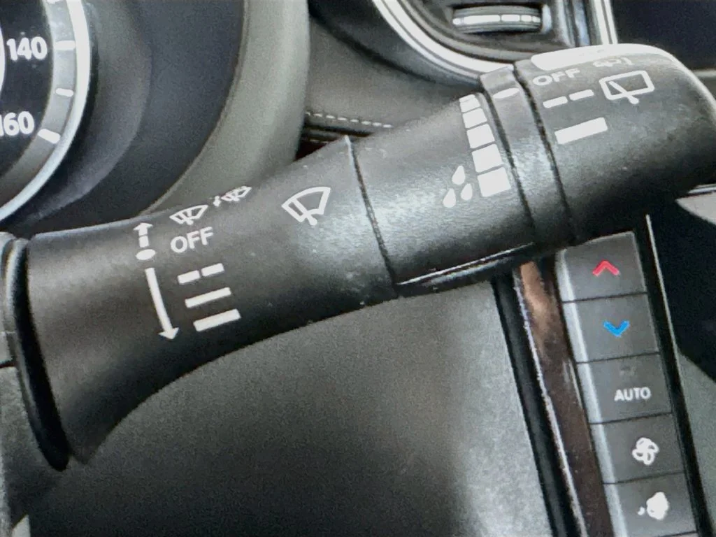 Certified Used 2020 Blue INFINITI LUXE image 15