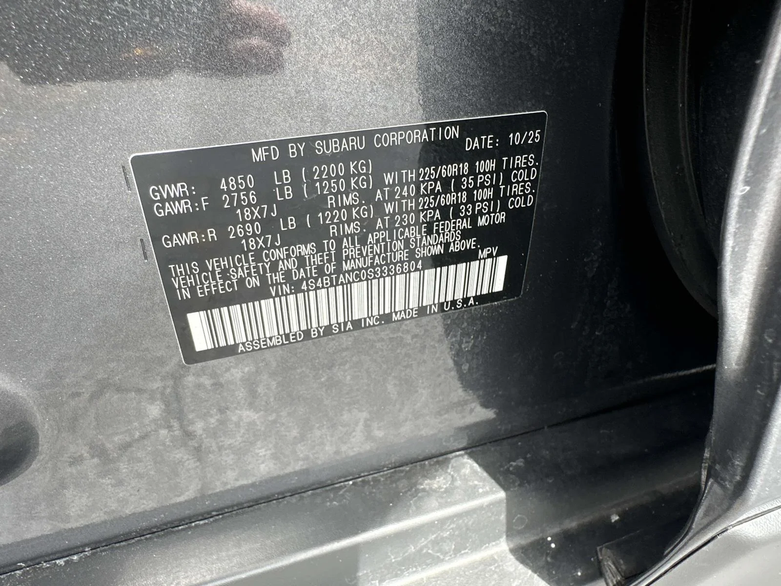 Used 2025 Crystal Black Silica Subaru Limited image 18