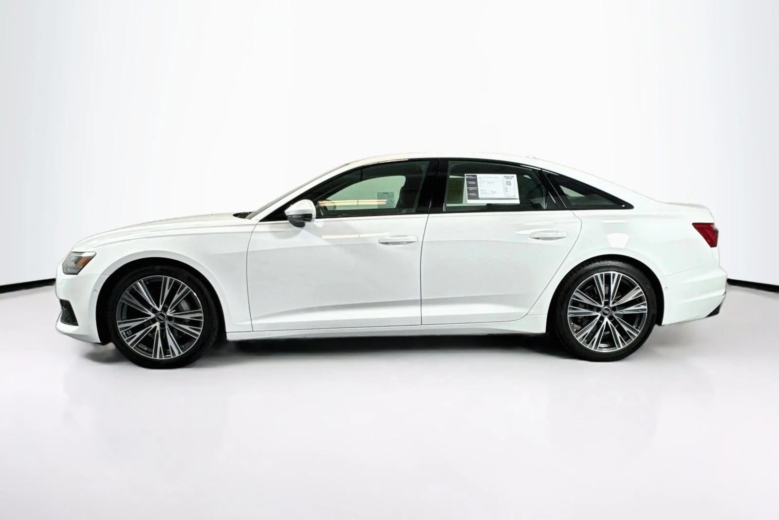 Used 2023 Gray Audi Premium Plus image 8