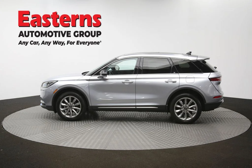 Used 2022 Silver Lincoln Standard image 62
