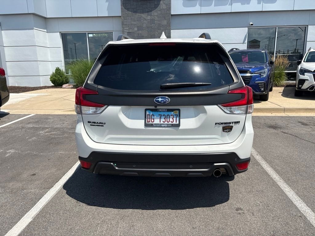 Used 2022 Crystal White Pearl Subaru Wilderness image 4