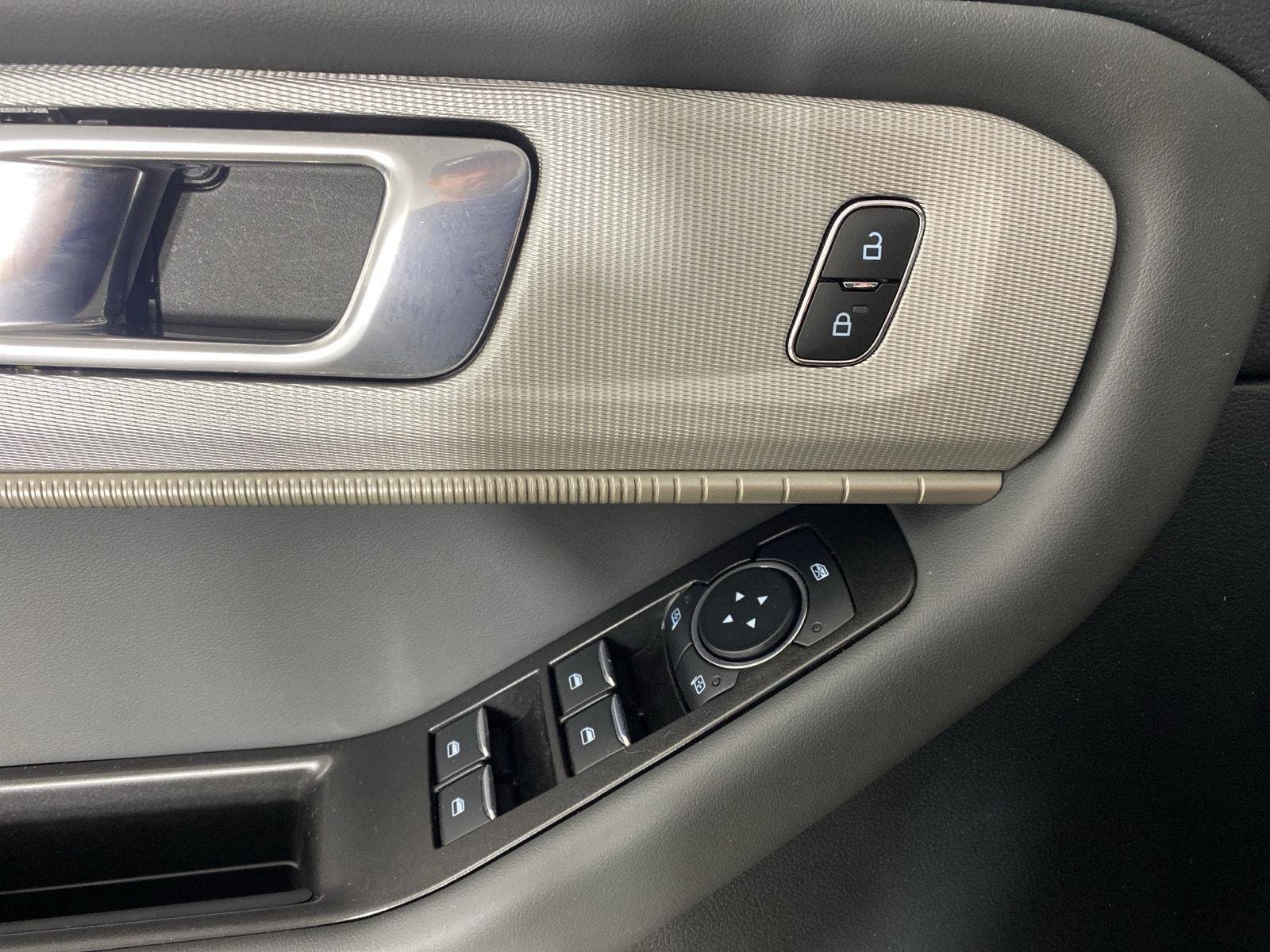 Used 2026 Carbonized Gray Ford Active image 12