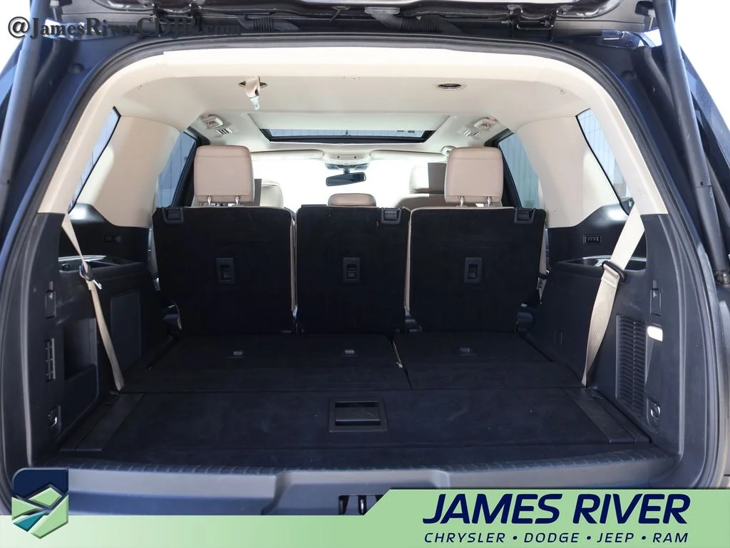 Used 2024 Gray Ford Limited image 15