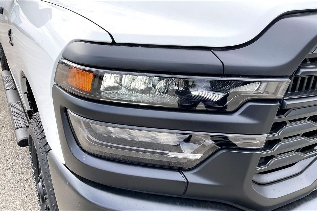 New 2026 Ram 2500 Tradesman 4D Crew Cab