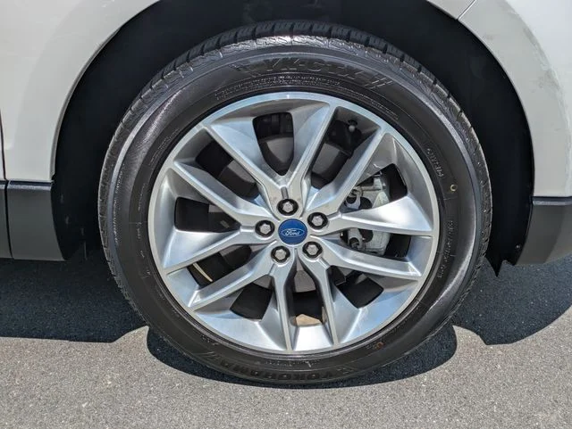 Certified Used 2017 White Platinum Clearcoat Metallic Ford Titanium image 11