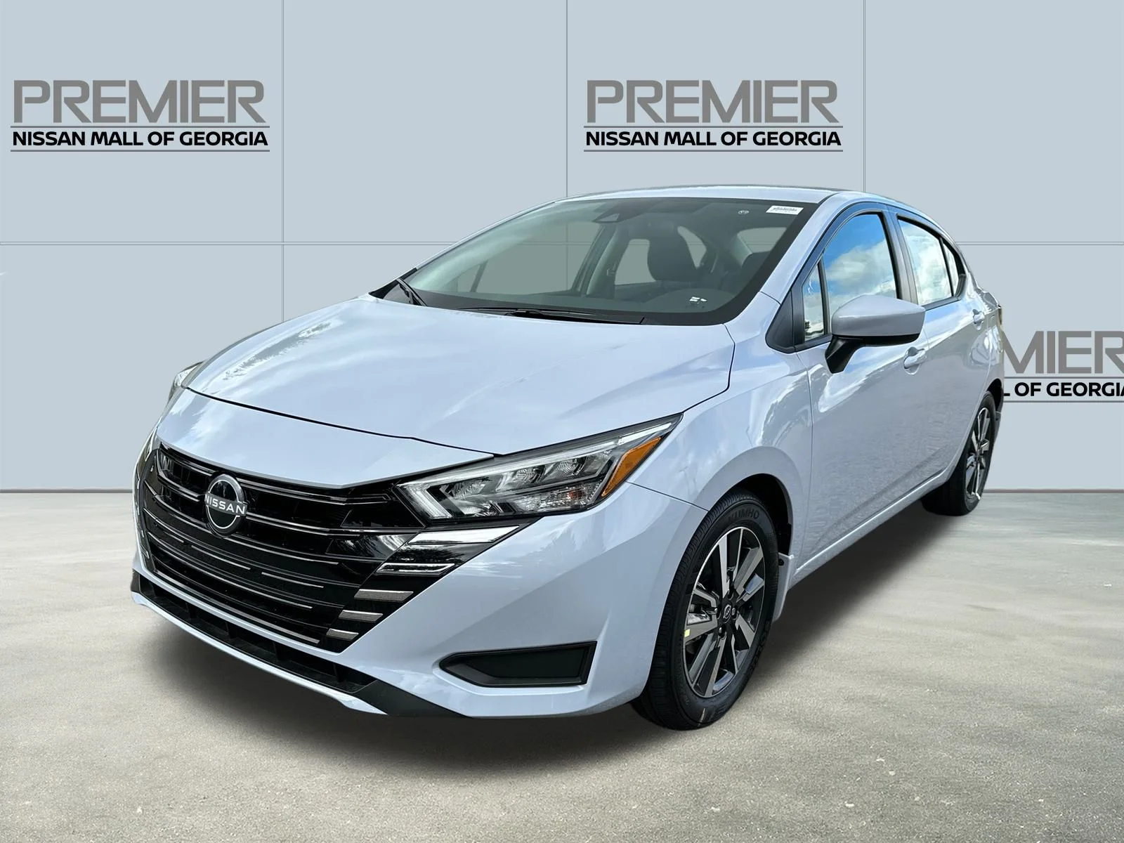2025 Nissan Versa 1.6 SV CVT's photo