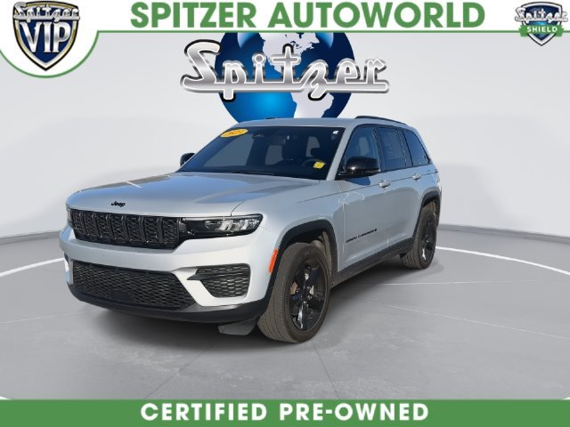 Certified Used 2023 Silver Jeep Altitude X image 7