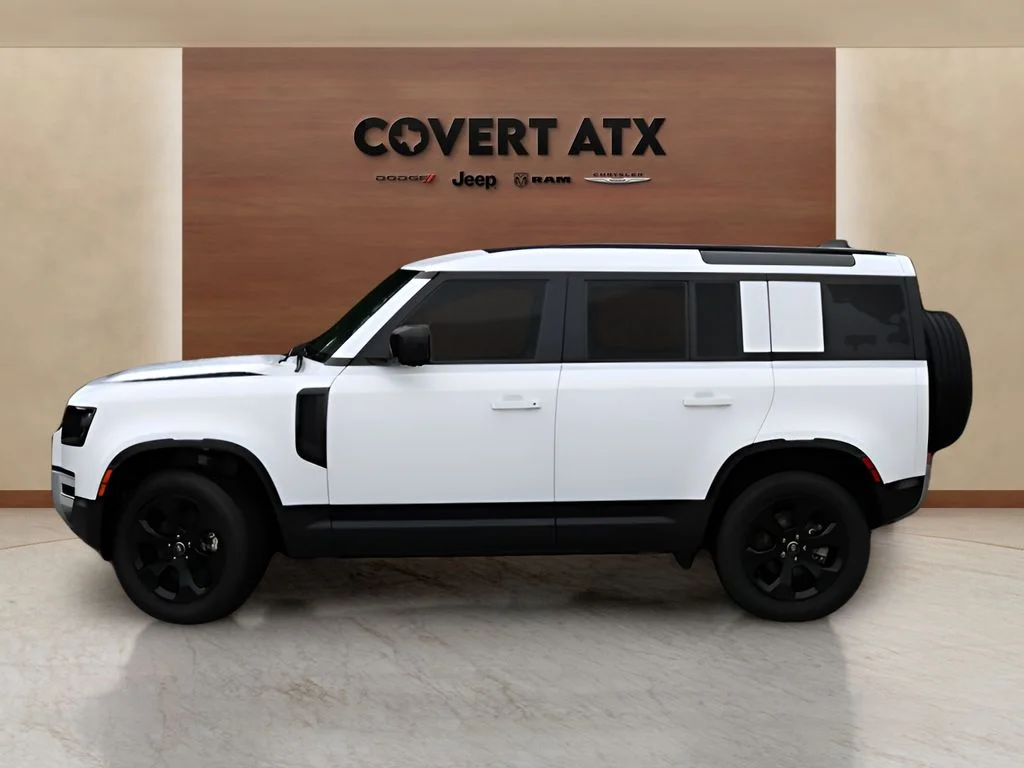 Used 2025 White Land Rover S image 2