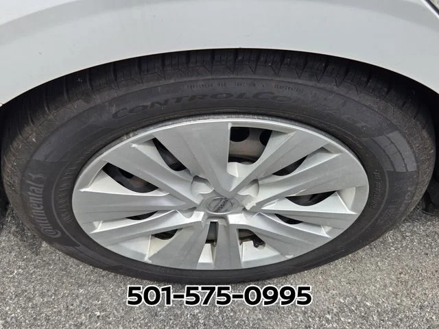 Used 2020 White Nissan S image 3