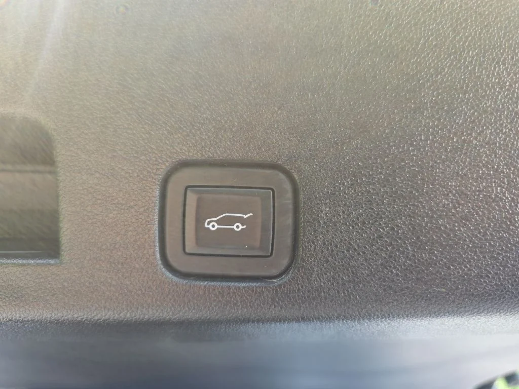 2026 Chevrolet Traverse High Country - Photo 11