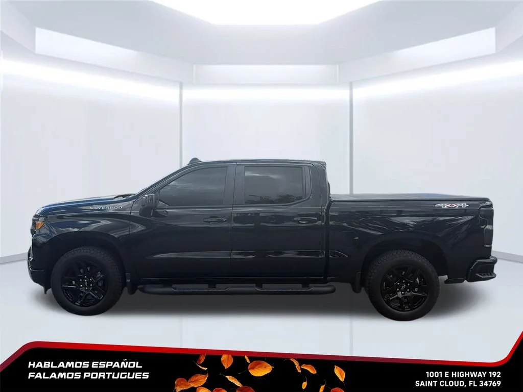 Used 2023 BLACK Chevrolet Custom image 2