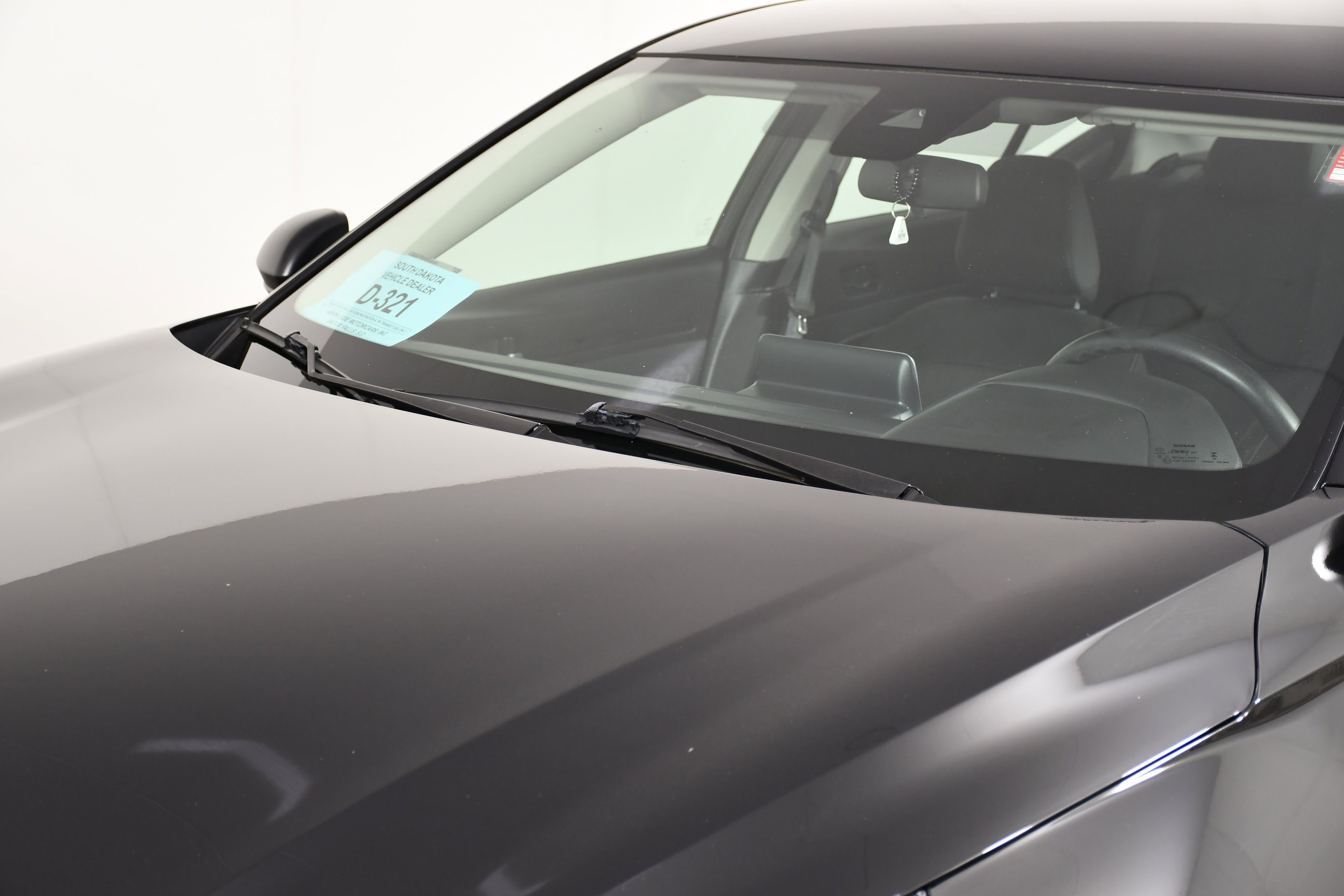 Used 2024 Super Black Nissan 2.5 SV image 12