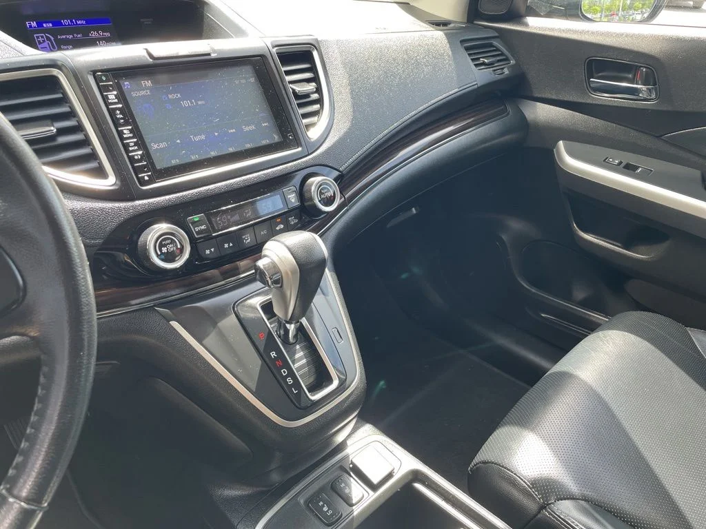 Used 2015 Gray Honda EX-L image 19
