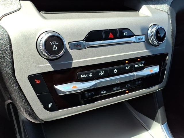 Used 2022 White Metallic Ford Timberline image 24