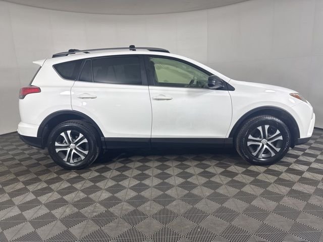 Used 2018 Toyota RAV4 LE with VIN JTMBFREV1JJ733525 for sale in Kalispell, MT