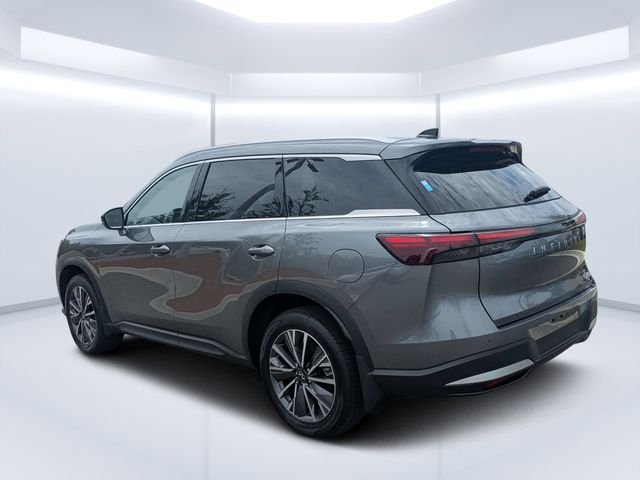 New 2027 GRAPHITE SHADOW INFINITI Luxe FWD image 5
