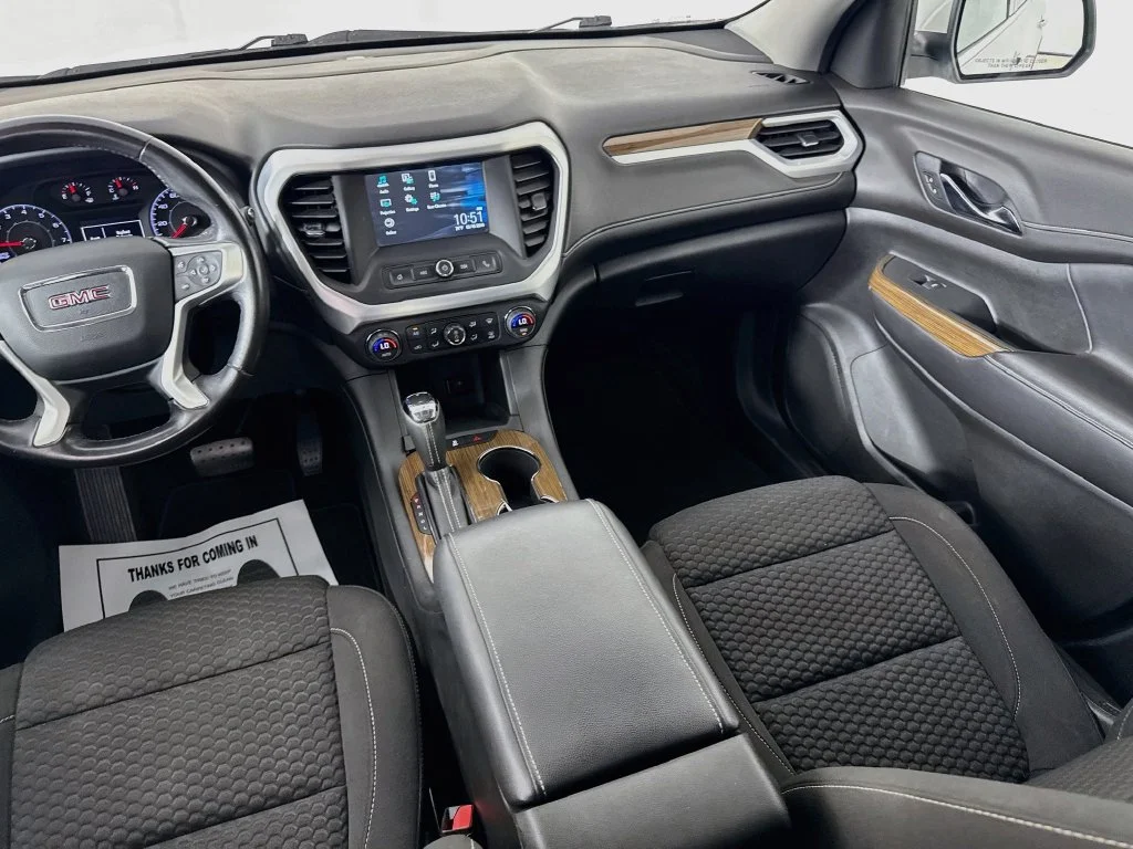Used 2019 White GMC SLE-1 image 27