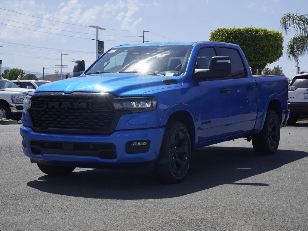 New 2026 Hydro Blue Pearl-Coat Exterior Paint RAM Big Horn/Lone Star image 8