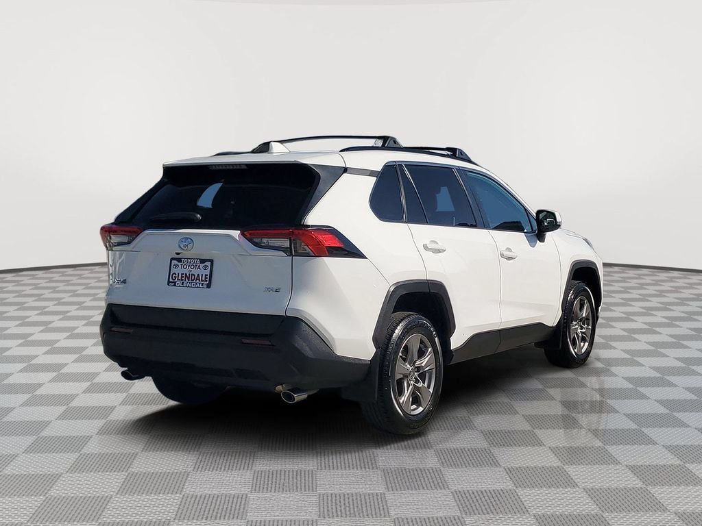 Used 2024 Ice Toyota XLE image 4