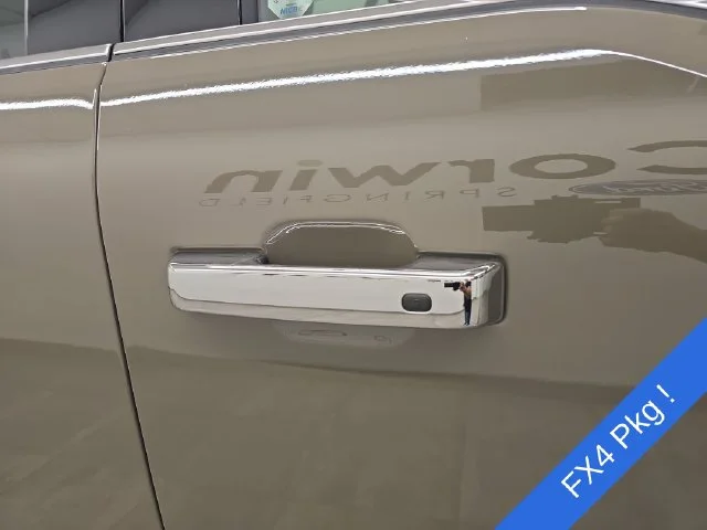 New 2027 Marsh Gray Metallic Ford F-250® Lariat® image 8