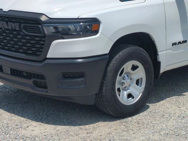 New 2026 Bright White Clearcoat RAM Tradesman image 9