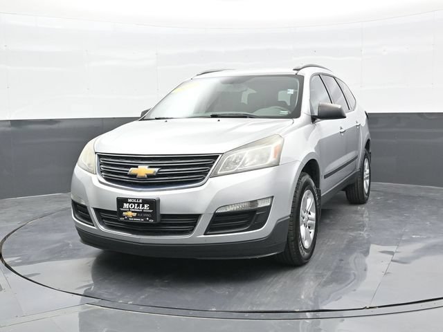 Used 2015 Chevrolet Traverse LS with VIN 1GNKVFED5FJ110707 for sale in Kansas City