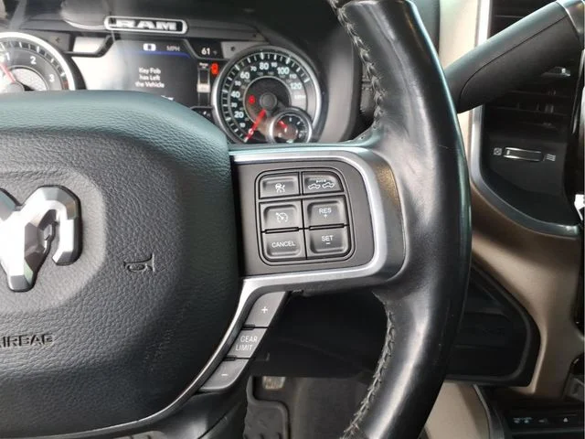 Used 2019 Silver Ram Laramie image 27