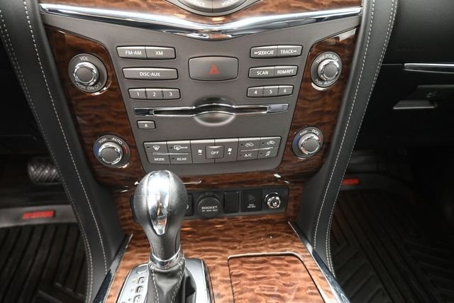 Used 2017 Gray Nissan Platinum image 4