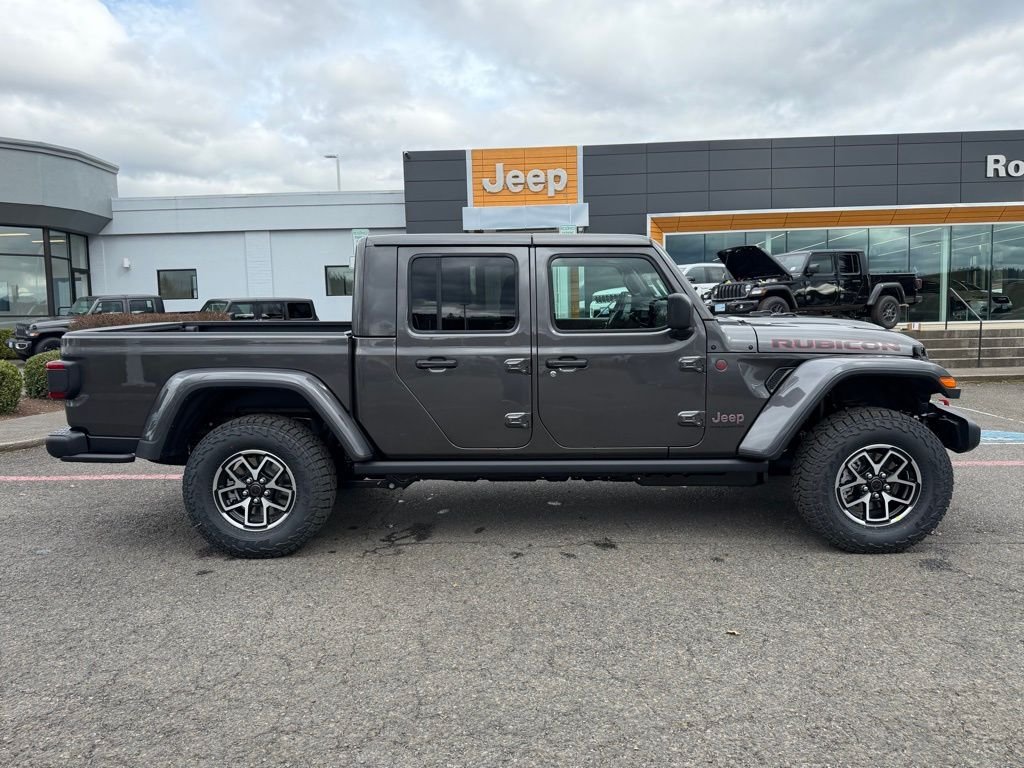 New 2026 Granite Crystal Metallic Clear-Coat Exterior Paint Jeep Rubicon image 9