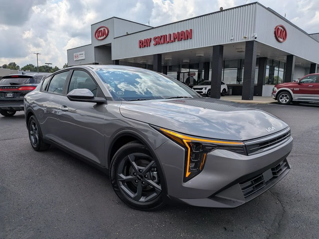 New 2026 Steel Gray Kia LXS image 28