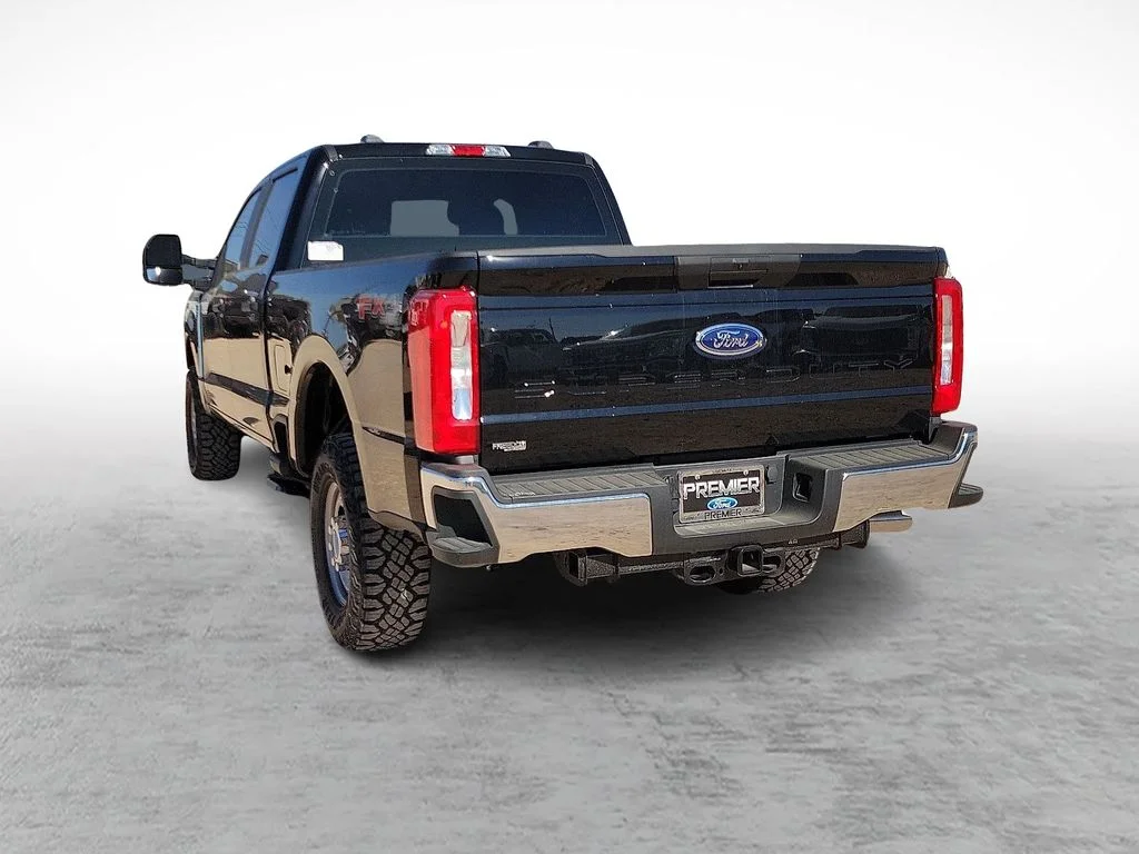 2025 Ford F-250 Super Duty XL - Photo 8