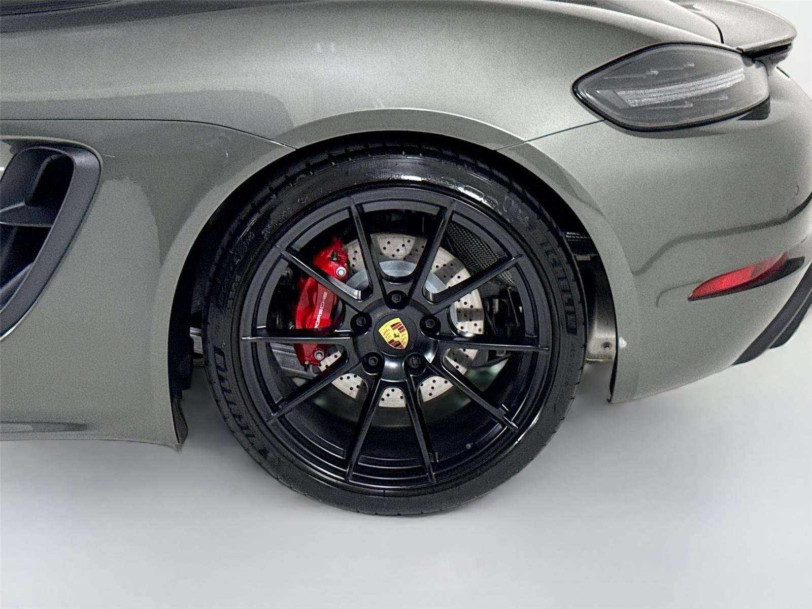 Used 2024 Aventurine Green Metallic Porsche GTS 4.0 | 18 way Seats | PDLS Lights | Premium Pkg image 39