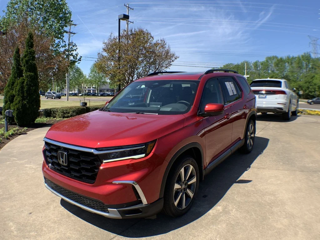 2025 Honda Pilot Elite AWD's photo