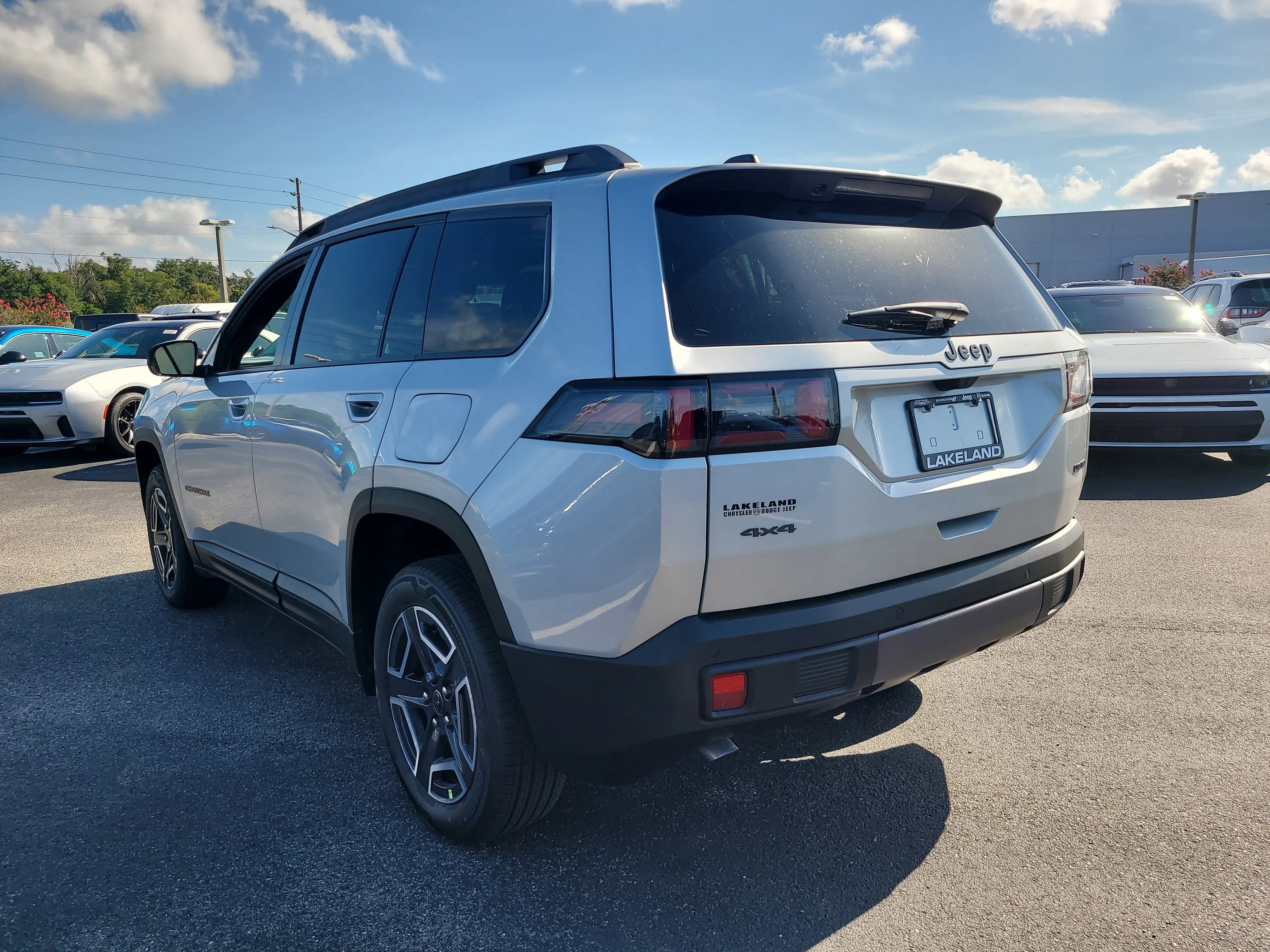 New 2026 Silver Zynith Clearcoat Jeep Limited image 8