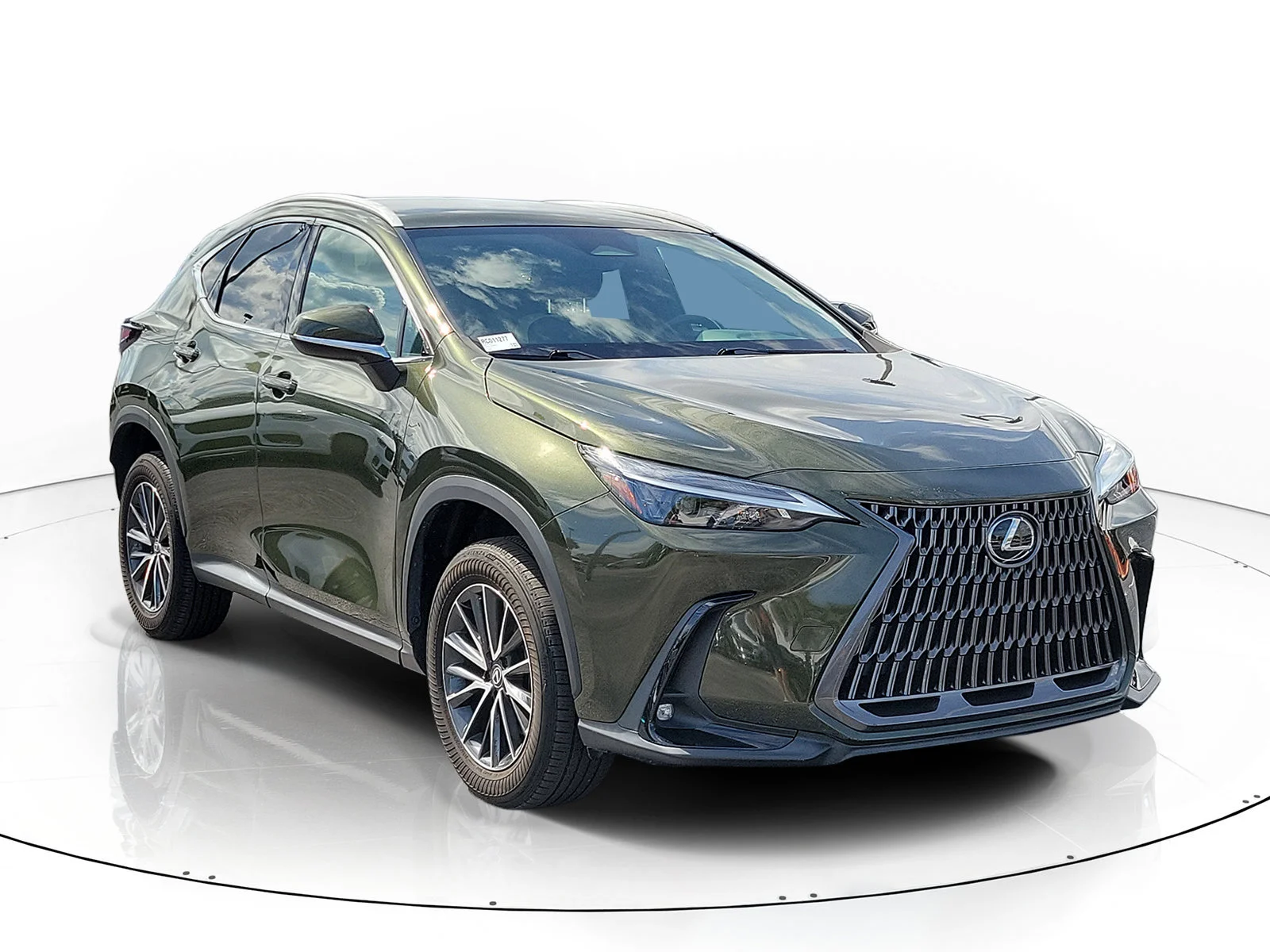 Used 2024 Green Pearl Lexus NX 250 image 3