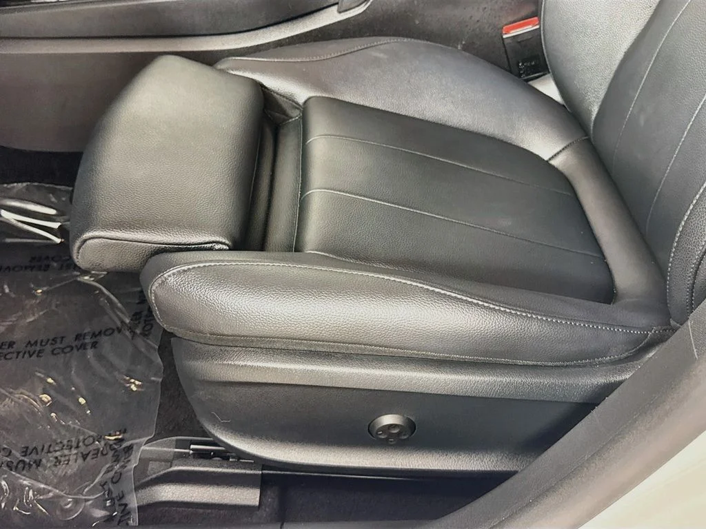 Used 2023 White Mercedes-Benz CLA 250 image 19