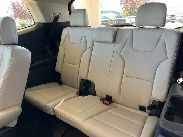 Certified Used 2024 Glacial White Pearl Kia S image 51