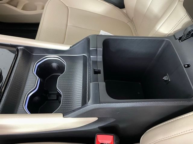 New 2025 Bright White Clear-Coat Exterior Paint Jeep Limited image 28