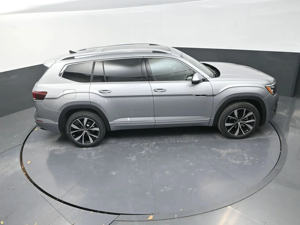 New 2026  Volkswagen 2.0T SEL Premium R-Line image 21