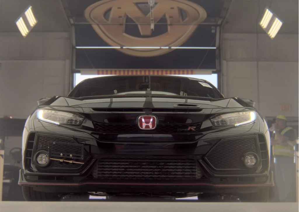Used 2019 Crystal Black Pearl Honda Touring image 5