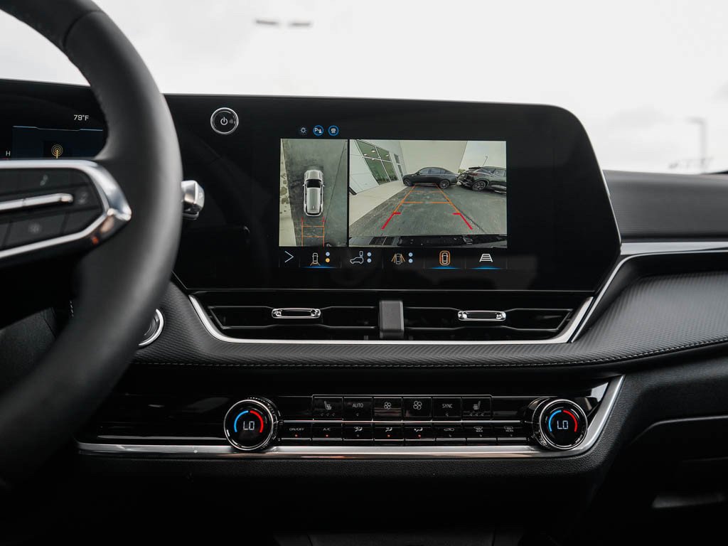 2027 Chevrolet Equinox LT - Photo 24