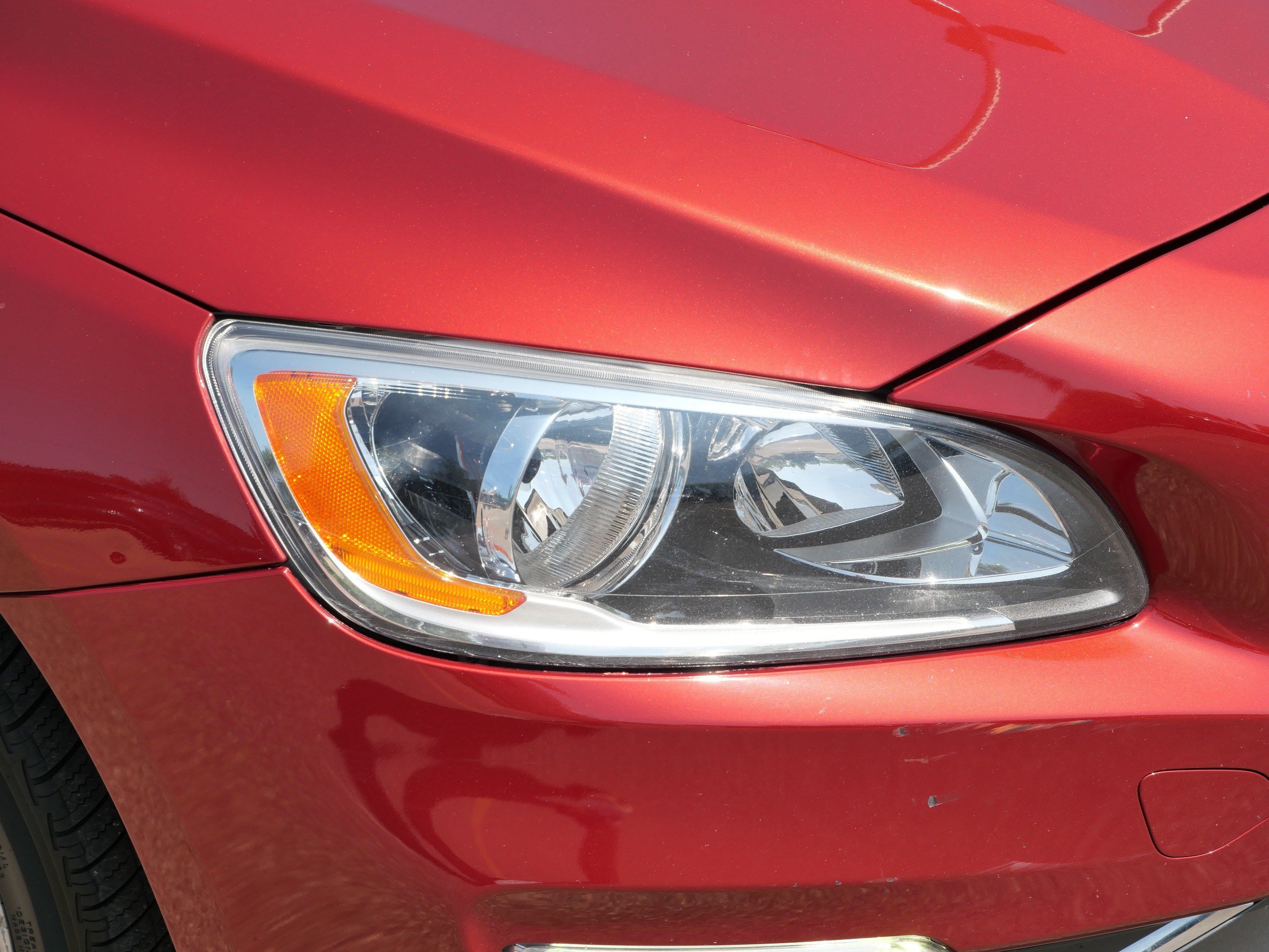 Used 2014 Red Volvo T5 image 16